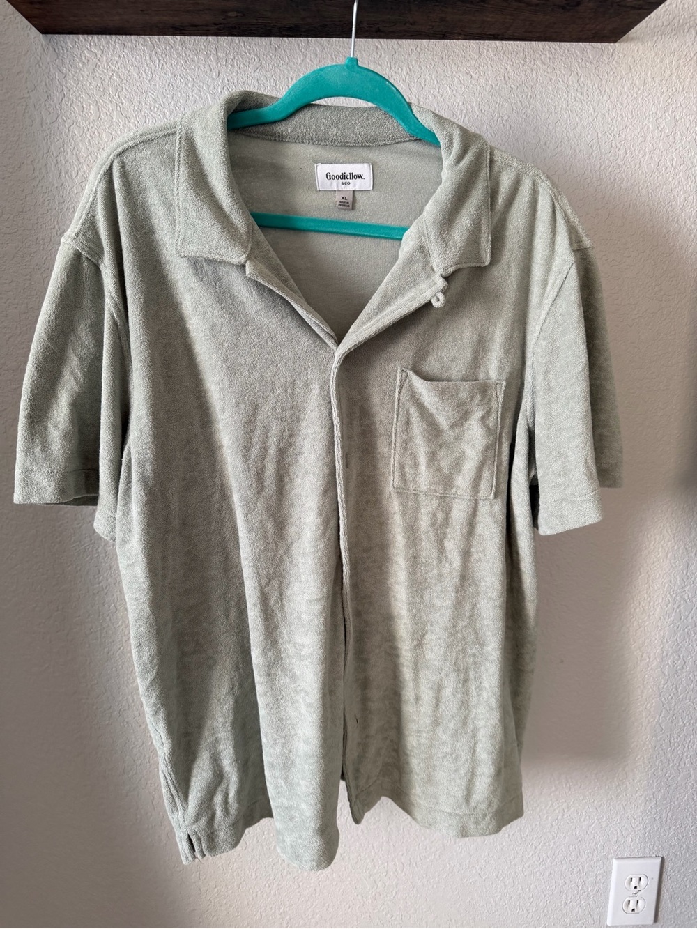 Goodfellow & Co Light Sage Short Sleeve Button-Down Shirt
